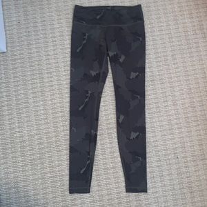 Camo Lululemon leggings